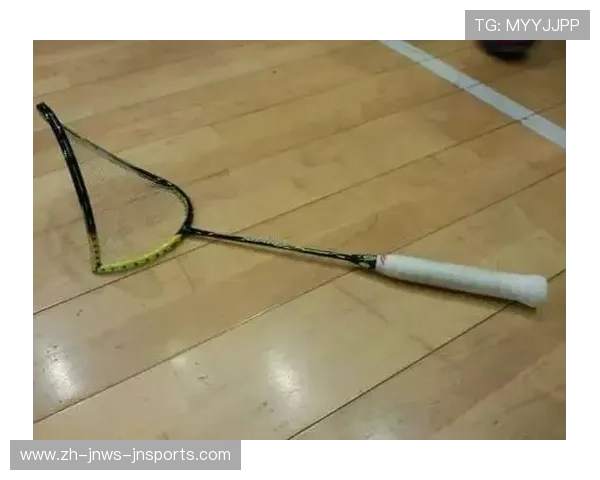 羽毛球球线容易断